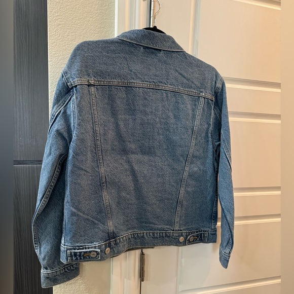Levi’s Jean Jacket - Picture 2 of 3